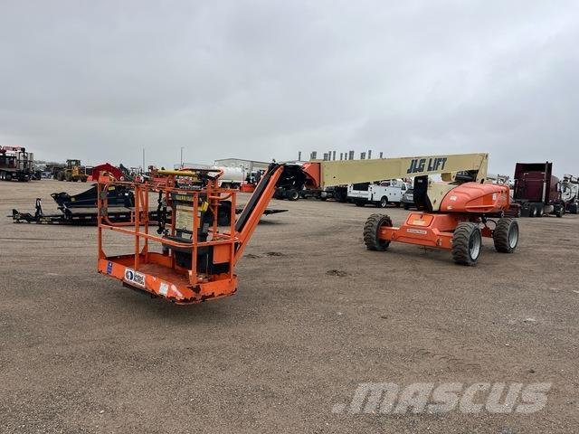 JLG M600JP Колінчаті підйомники