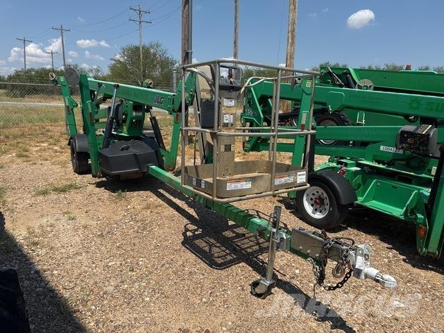 JLG T500J Вишки-причепи