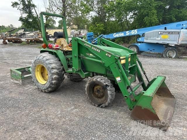 John Deere  Трактори