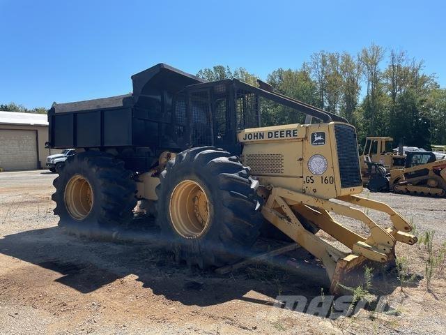 John Deere  Зчленовані самоскиди