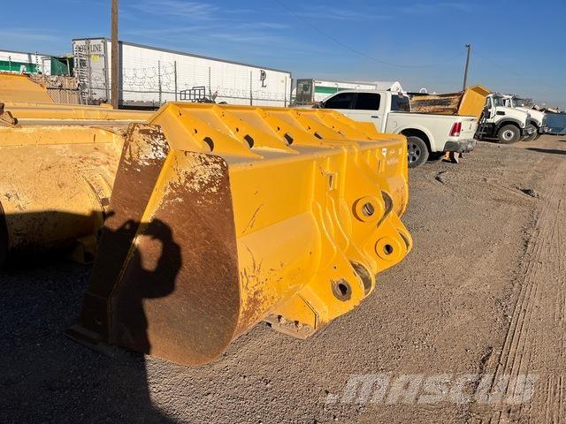 John Deere  Ковші