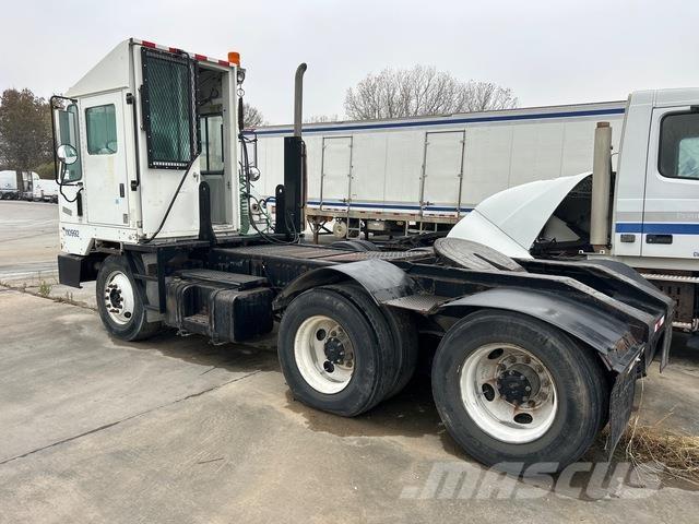 Kalmar 60T Термінальні трактори