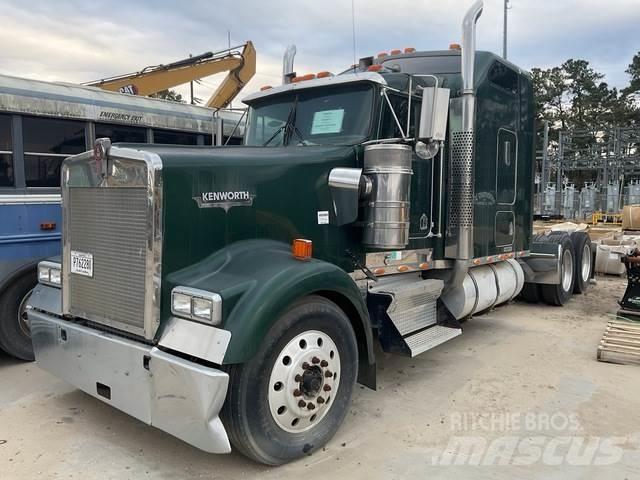 Kenworth  Тягачі