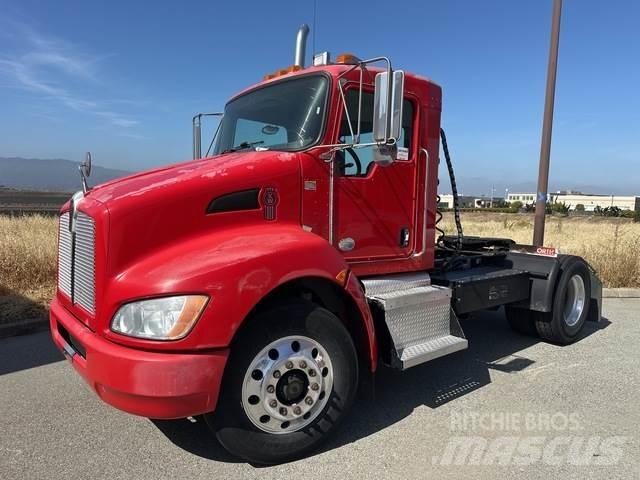 Kenworth  Тягачі