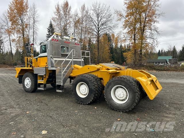 Kenworth 850 Тягачі