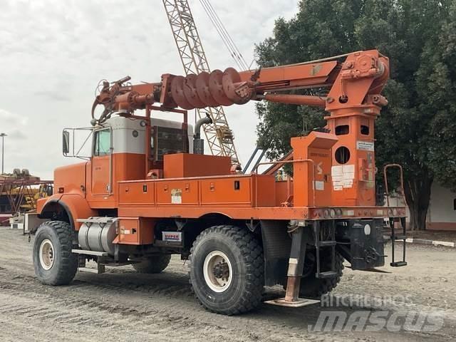 Kenworth C500 Пересувні бурові установки
