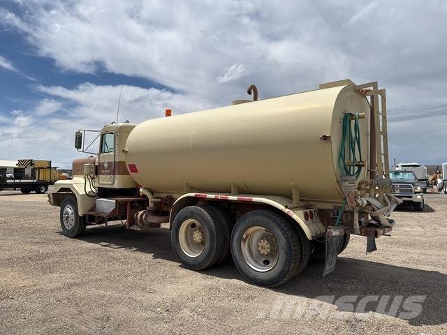 Kenworth C500 Поливальні машини