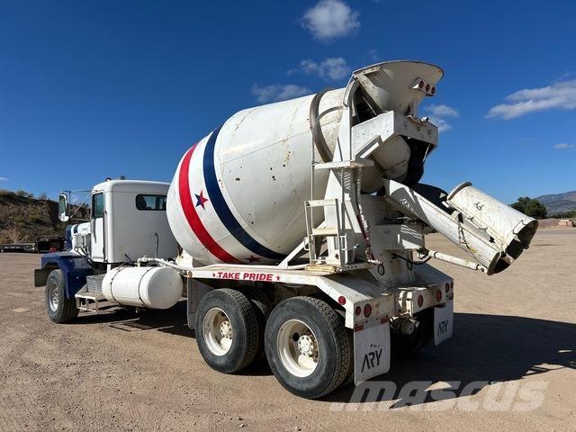 Kenworth C500 Вантажівки / спеціальні