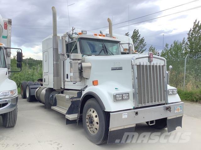 Kenworth DS Тягачі