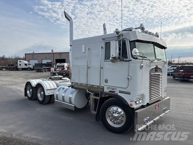 Kenworth K100 Кабіни