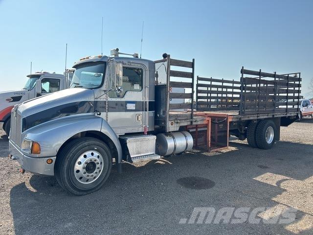 Kenworth T-300 Вантажівки-платформи/бокове розвантаження