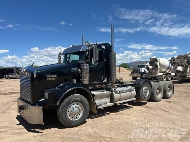 Kenworth T-800 Тягачі