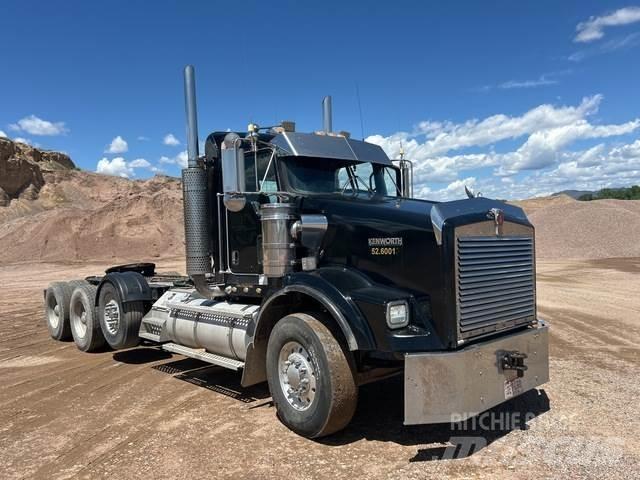 Kenworth T-800 Тягачі