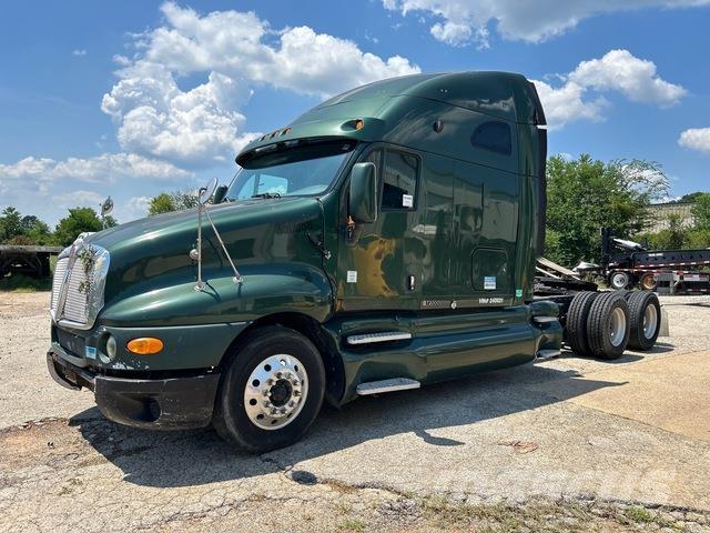 Kenworth T2000 Тягачі