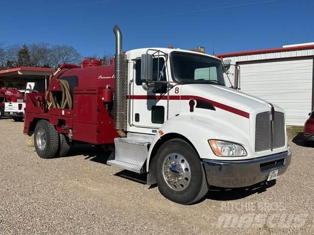 Kenworth T270 Комбі/Вакуумні вантажівки