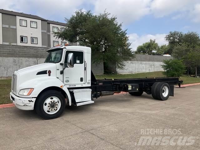 Kenworth T270 Вантажівки / спеціальні