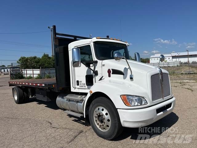 Kenworth T3 Вантажівки-платформи/бокове розвантаження