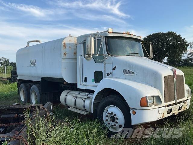 Kenworth T300 Поливальні машини