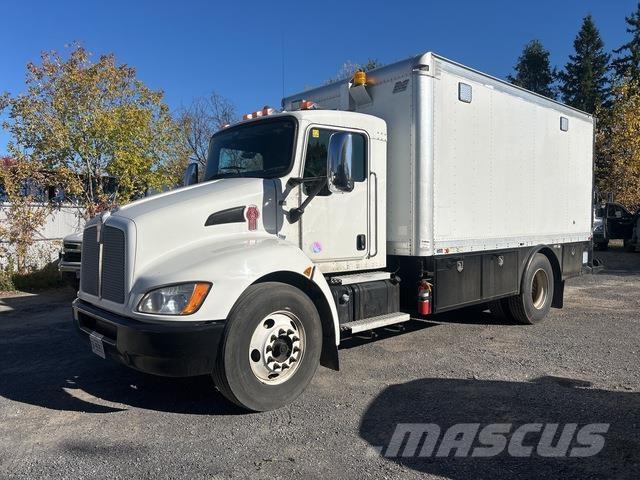 Kenworth T300 Вантажівки-цистерни