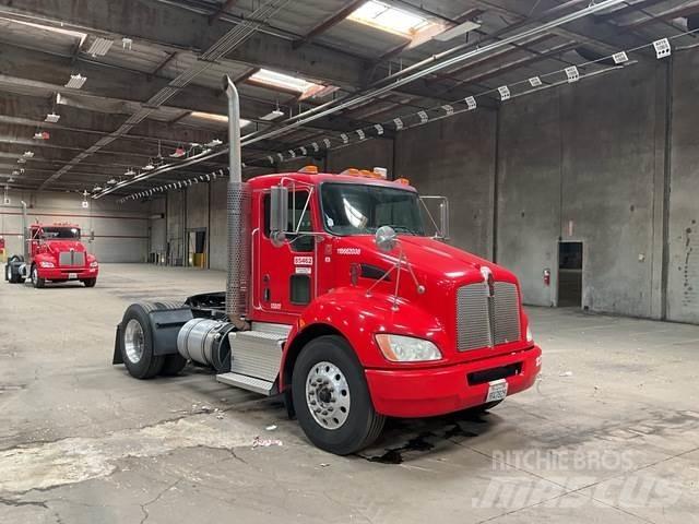 Kenworth T370 Тягачі