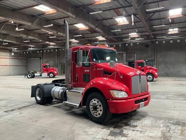 Kenworth T370 Тягачі