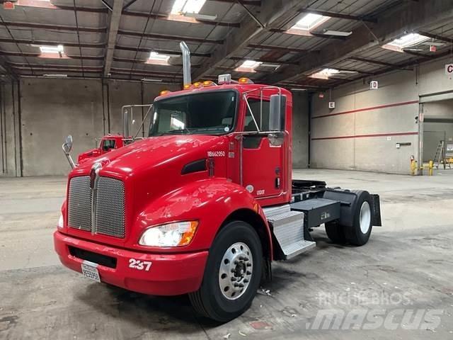 Kenworth T370 Тягачі