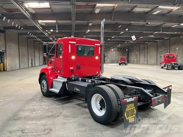 Kenworth T370 Тягачі