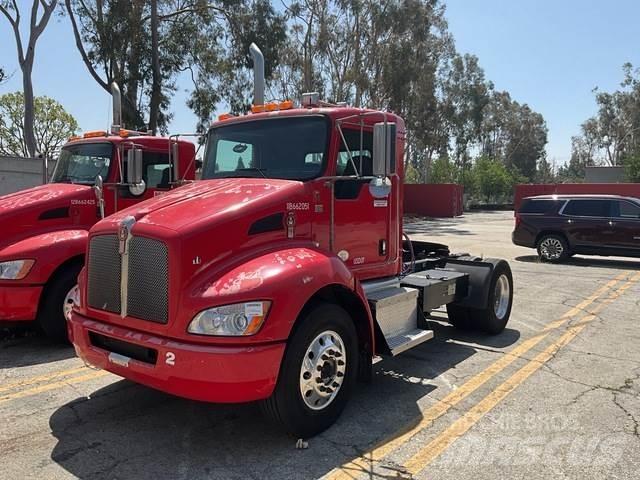 Kenworth T370 Тягачі