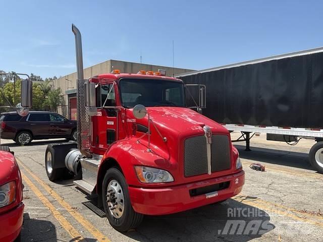 Kenworth T370 Тягачі