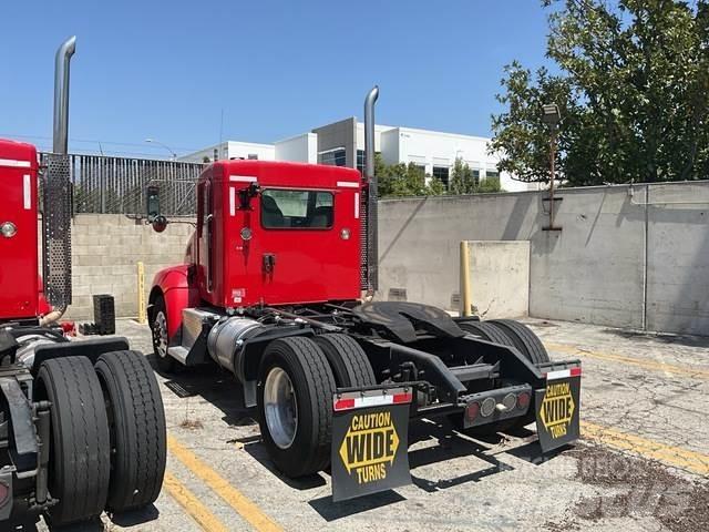 Kenworth T370 Тягачі