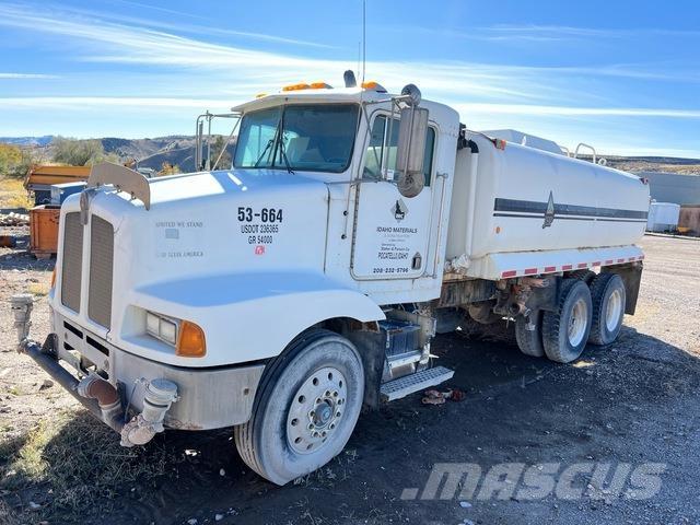 Kenworth T400 Поливальні машини