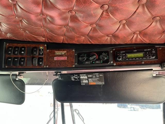 Kenworth T409 Тягачі