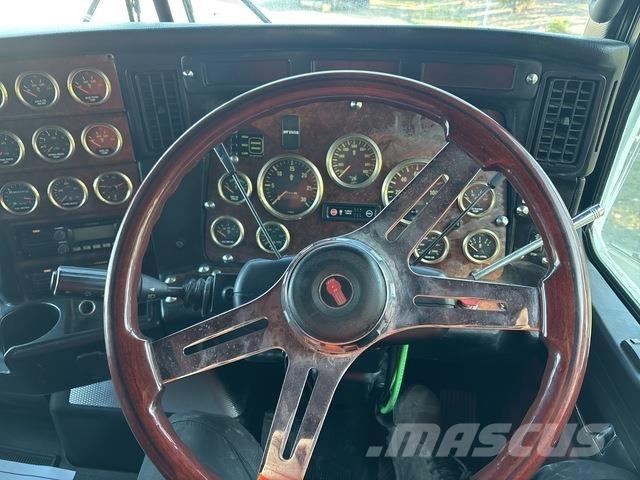 Kenworth T409 Тягачі