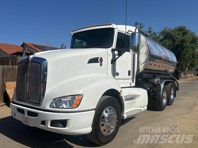 Kenworth T600 Бетономішалки (Автобетонозмішувачі)