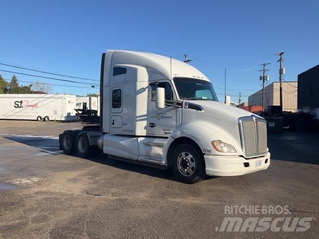 Kenworth T680 Тягачі