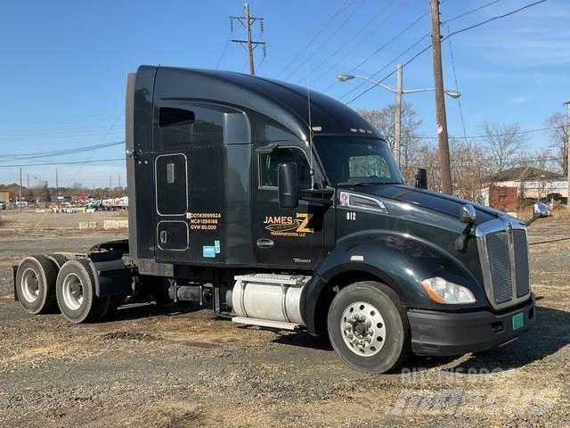 Kenworth T680 Тягачі