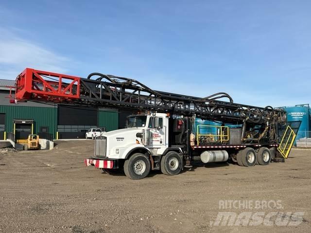 Kenworth T800 Пересувні бурові установки