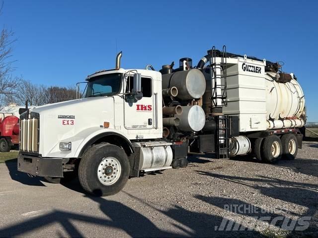 Kenworth T800 Гусеничні екскаватори