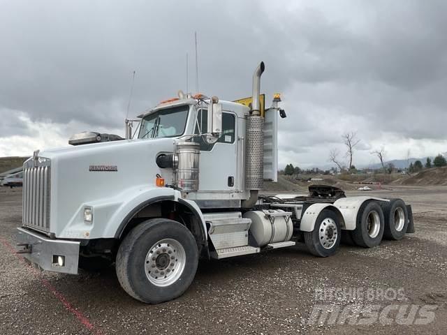 Kenworth T800 Тягачі