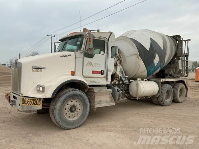 Kenworth T800 Вантажівки / спеціальні