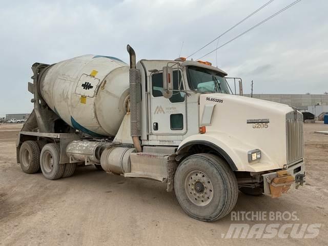 Kenworth T800 Вантажівки / спеціальні