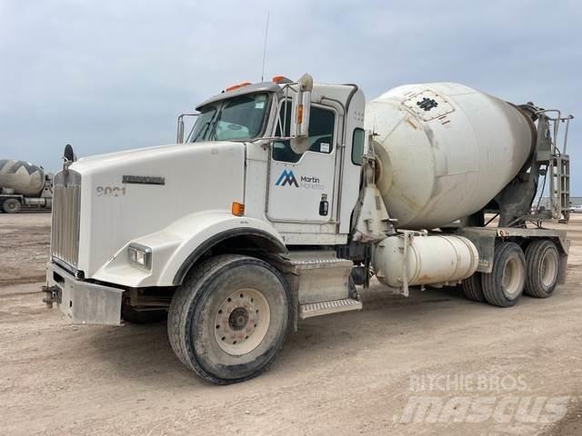 Kenworth T800 Вантажівки / спеціальні