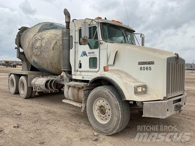 Kenworth T800 Вантажівки / спеціальні