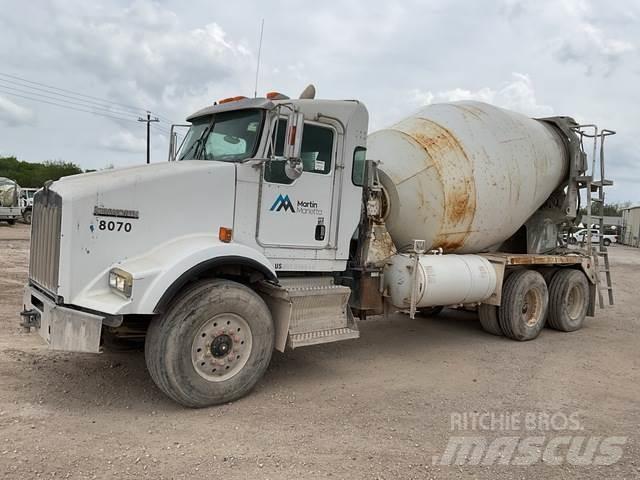 Kenworth T800 Вантажівки / спеціальні