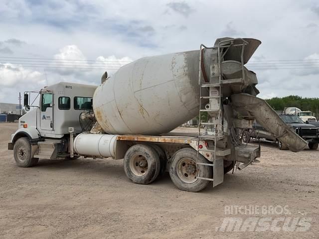 Kenworth T800 Вантажівки / спеціальні