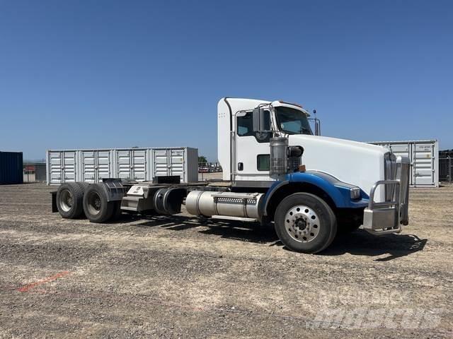 Kenworth T800 Тягачі