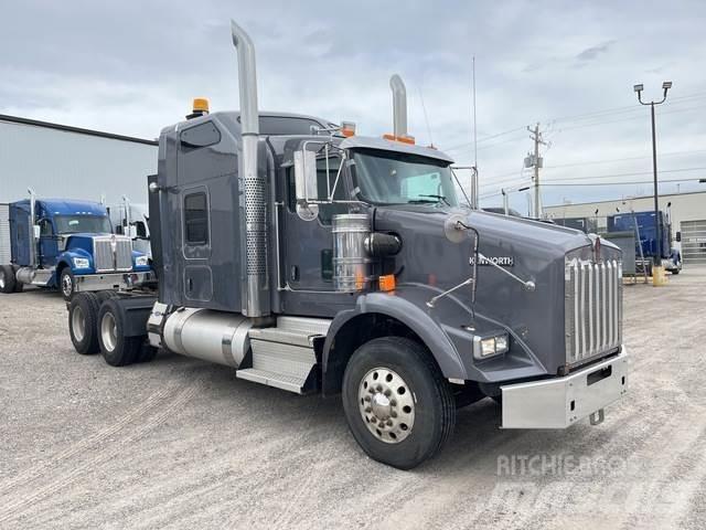 Kenworth T800 Тягачі