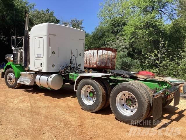Kenworth T800 Тягачі