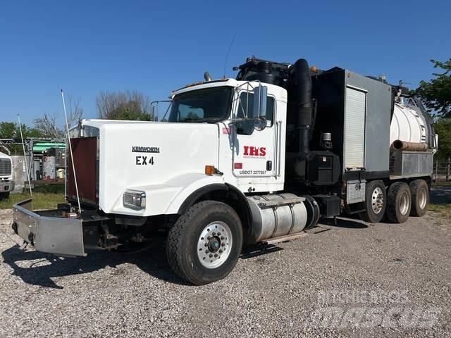 Kenworth T800 Гусеничні екскаватори