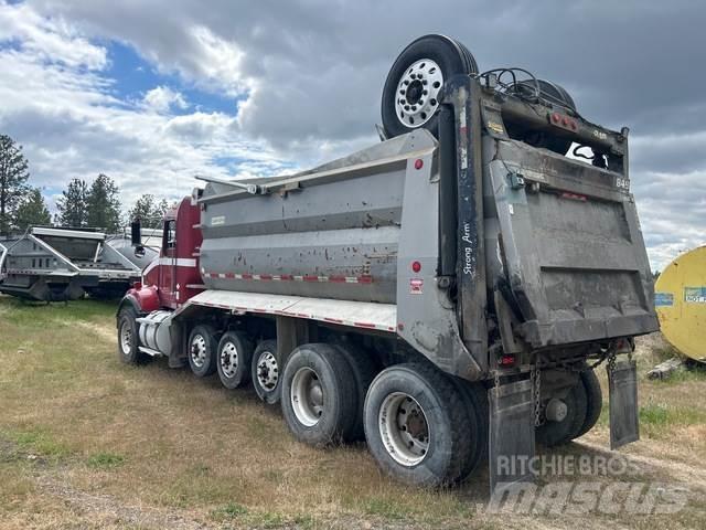 Kenworth T800 Самоскиди